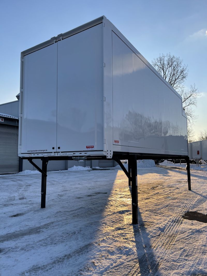 #17821 - Bild: 4 | Tiefkühl – Wechselkoffer mit Kühlgerät | BDF-System 7.450 mm lang, LACK NEU!